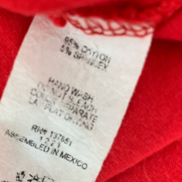 Gaze Cropped Top Crewneck Long Sleeve Red Shirt Black White Stripe Women Size M - Picture 10 of 10